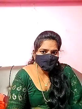 melina214 online show from 7, 10, 2025