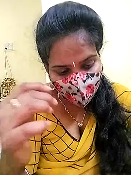 melina214 online show from 18, 4, 2026