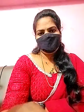 melina214 online show from 8, 11, 2025