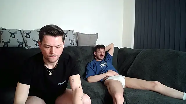 twotwinkhusbandss online show from 1, 2, 2026