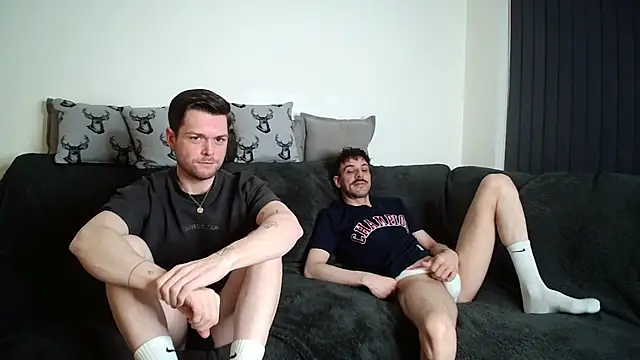 twotwinkhusbandss online show from 31, 1, 2026