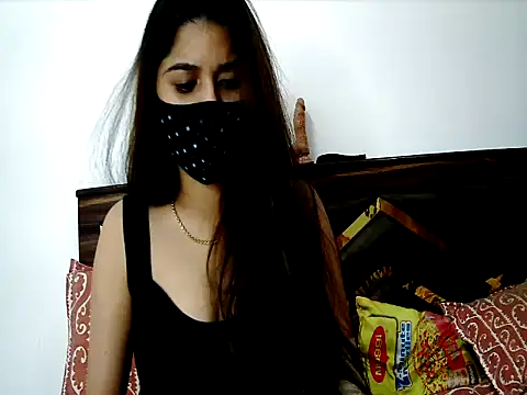 Snapshot of Gloie4u chatting on 6, 5, 2026 Gloie4u online show from 6, 5, 2026
