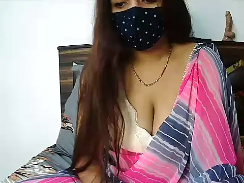 Gloie4u online show from 15, 12, 2025