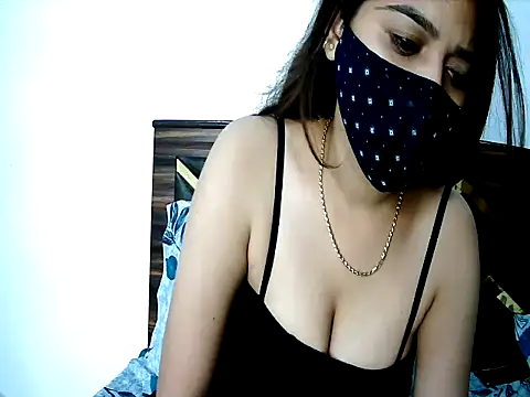 Snapshot of Gloie4u chatting on 22, 5, 2026 Gloie4u online show from 22, 5, 2026