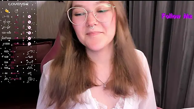 Snapshot of bunny_bubble chatting on 6, 5, 2026 bunny bubble online show from 6, 5, 2026