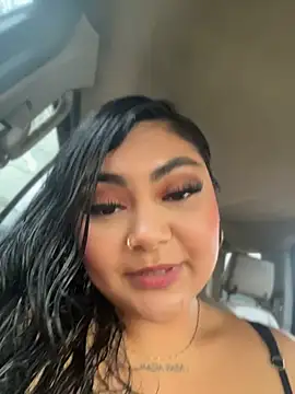 Juli Walker online show from 16, 4, 2026