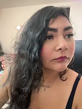 Juli Walker online show from 1, 3, 2026