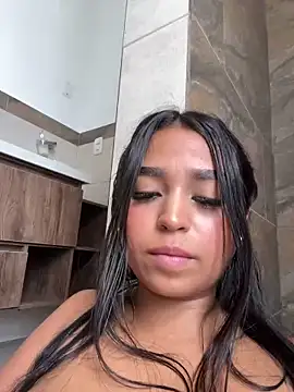 Juli Walker online show from 14, 1, 2025