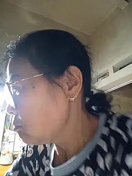 Hotestlove online show from 7, 3, 2026