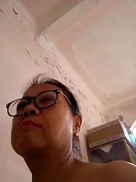 Hotestlove online show from 21, 12, 2025