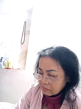 Hotestlove online show from 9, 1, 2026