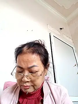 Hotestlove online show from 9, 1, 2026