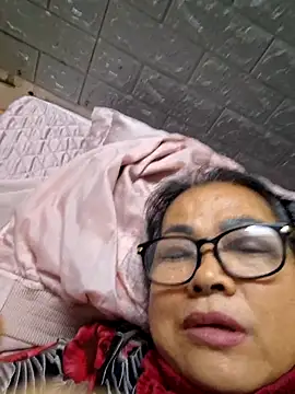 Hotestlove online show from 6, 2, 2026