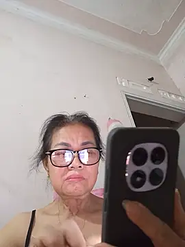 Snapshot of Hotestlove chatting on 10, 6, 2026 Hotestlove online show from 10, 6, 2026