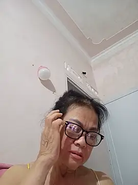Snapshot of Hotestlove chatting on 19, 7, 2026 Hotestlove online show from 19, 7, 2026