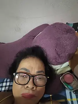 Snapshot of Hotestlove chatting on 11, 7, 2026 Hotestlove online show from 11, 7, 2026