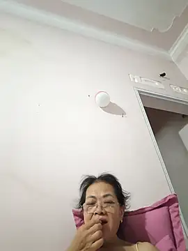 Snapshot of Hotestlove chatting on 11, 7, 2026 Hotestlove online show from 11, 7, 2026