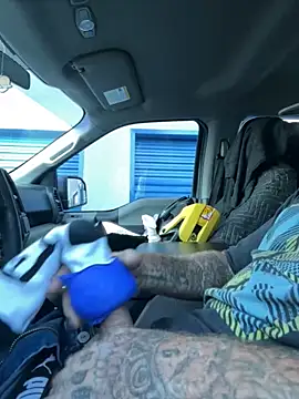 Crackkers online show from 18, 10, 2025