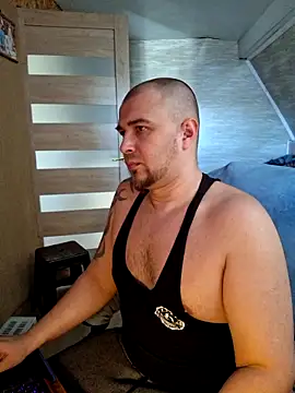 Foxyshaved online show from 27, 3, 2026