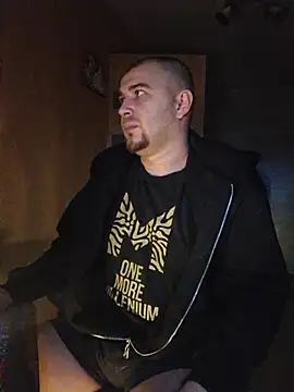 Foxyshaved online show from 20, 10, 2025