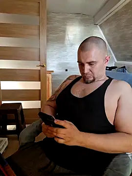 Foxyshaved online show from 17, 3, 2026