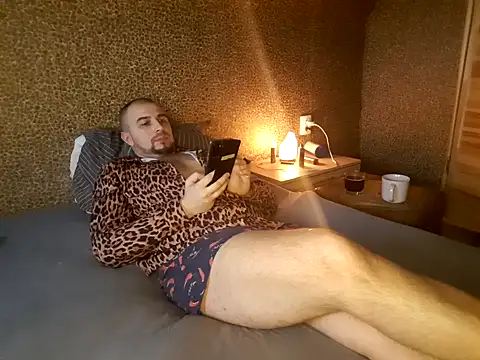 Foxyshaved online show from 23, 2, 2025