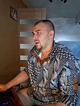 Foxyshaved online show from 18, 4, 2026