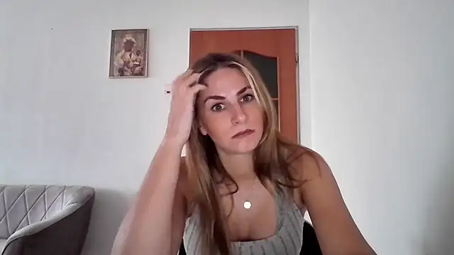 Snapshot of DagmarieFlirt chatting on 6, 2, 2025 DagmarieFlirt online show from 6, 2, 2025