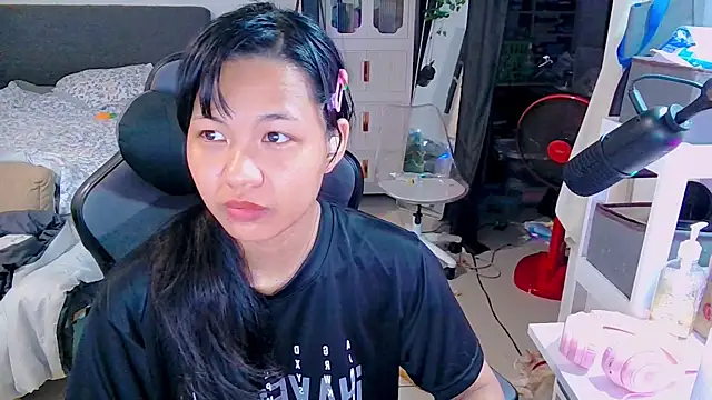 Kana G online show from 17, 2, 2025