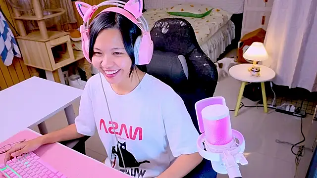 Kana G online show from 4, 4, 2026