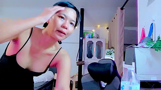 Kana G online show from 4, 3, 2025