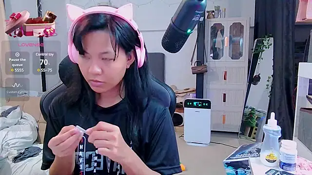 Kana G online show from 17, 2, 2025