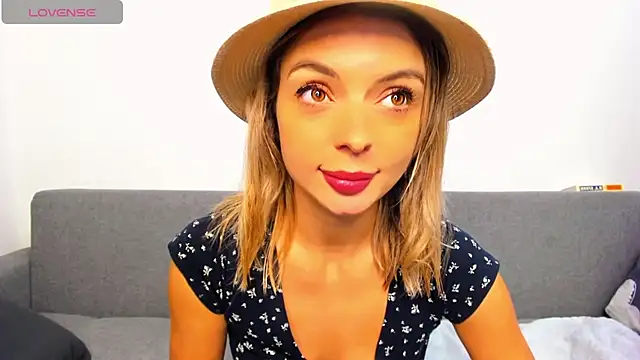  ellen meow  online show from 9, 11, 2025