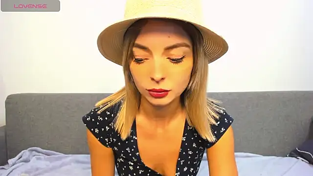  ellen meow  online show from 20, 10, 2025