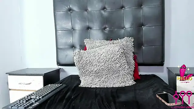 Snapshot of sweetdirtty1 chatting on 13, 3, 2025 sweetdirtty1 online show from 13, 3, 2025