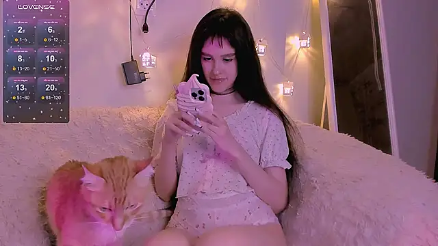 Sofagreen  online show from 20, 3, 2025