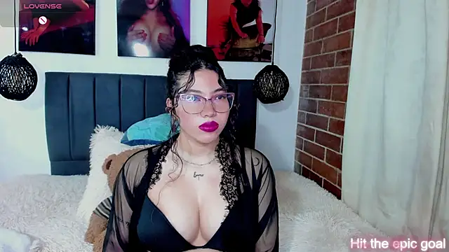 kyliejenner hot online show from 16, 6, 2026