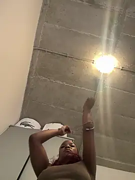 slimcateee online show from 25, 3, 2026