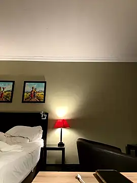 slimcateee online show from 18, 1, 2026