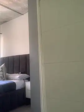 slimcateee online show from 9, 2, 2026