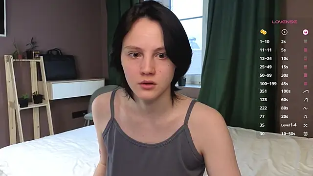 MaryCoopeer online show from 9, 11, 2025