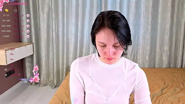 MaryCoopeer online show from 18, 10, 2025