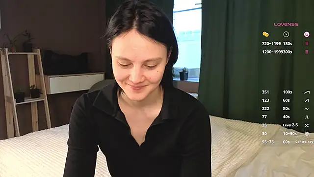 MaryCoopeer online show from 27, 10, 2025