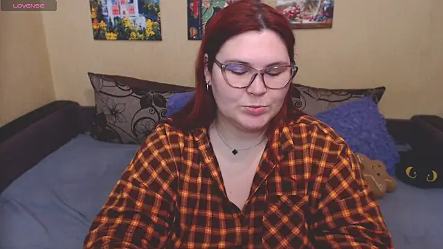 JuliaKeln online show from 18, 4, 2026