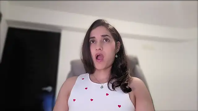 CuteeRose online show from 17, 4, 2026