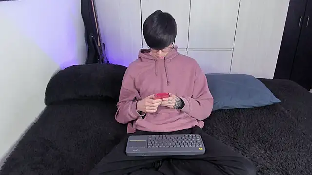 Aventure Twinks online show from 29, 1, 2025