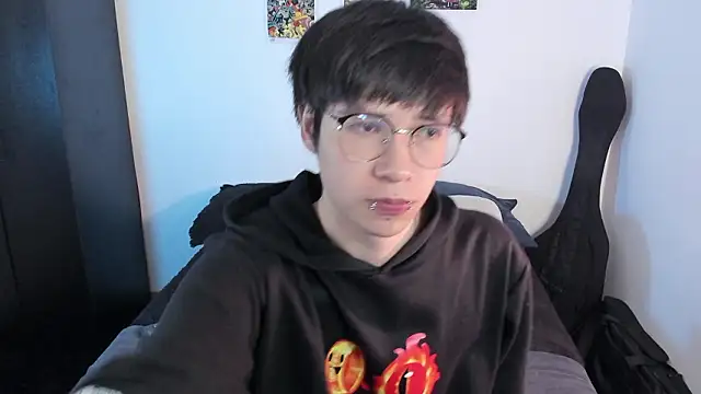 Aventure Twinks online show from 12, 2, 2026