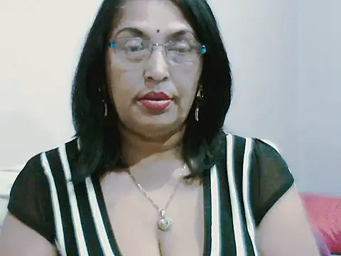 sexy69hotmum online show from 30, 9, 2025