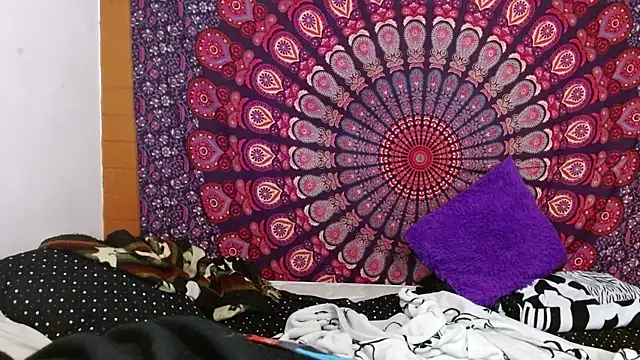 AbbySccott online show from 19, 12, 2025