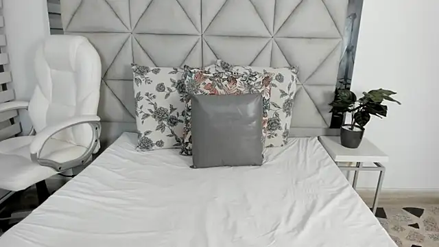 nina pons online show from 22, 3, 2025